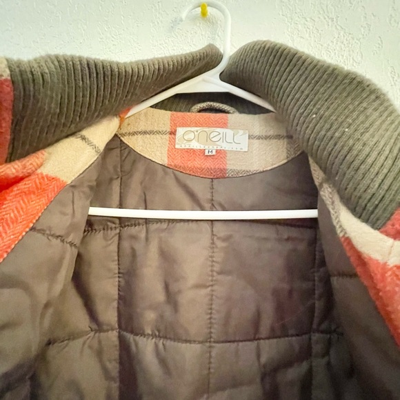 Vintage O’Neill // Puffy Bomber Jacket in Red Plaid - Picture 6 of 7